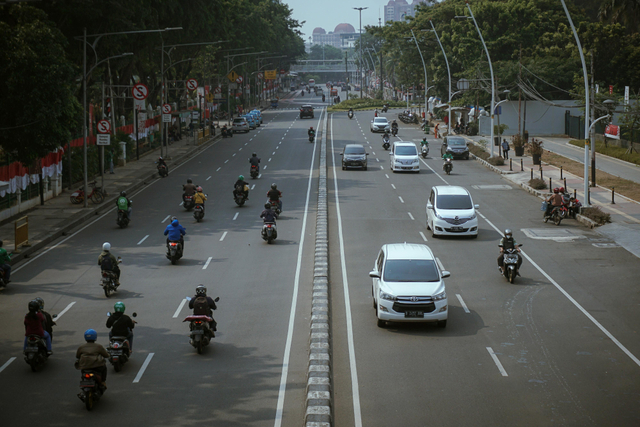 Foto jalan raya